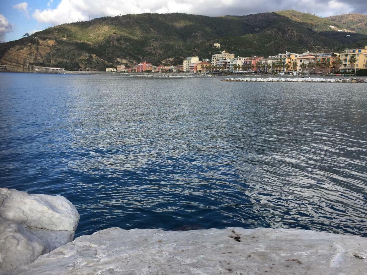 Apartmán Raggio Di Sole Sestri Levante Exteriér fotografie